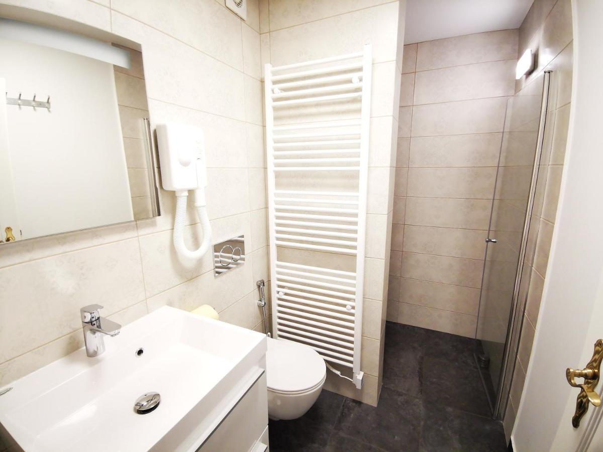 Apartments Poldi Μπλεντ Εξωτερικό φωτογραφία